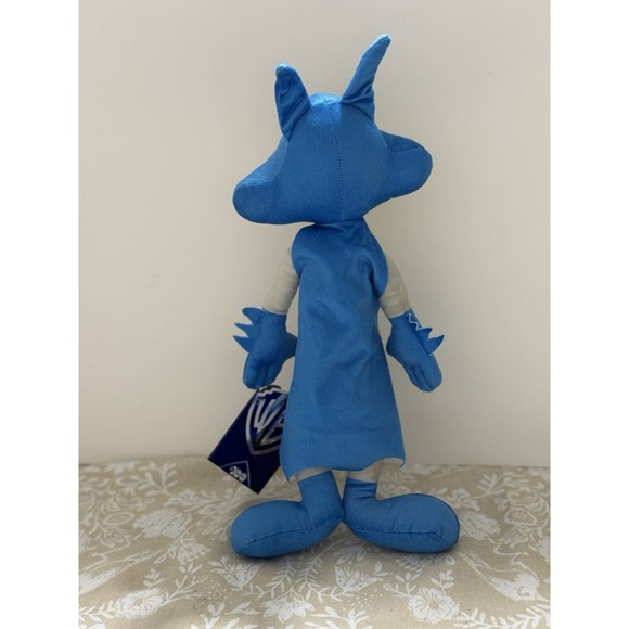 NWT‎ Wile E. Coyote Batman Costume Plush Warner Bros. 100th Anniversary Edition - Picture 6 of 6